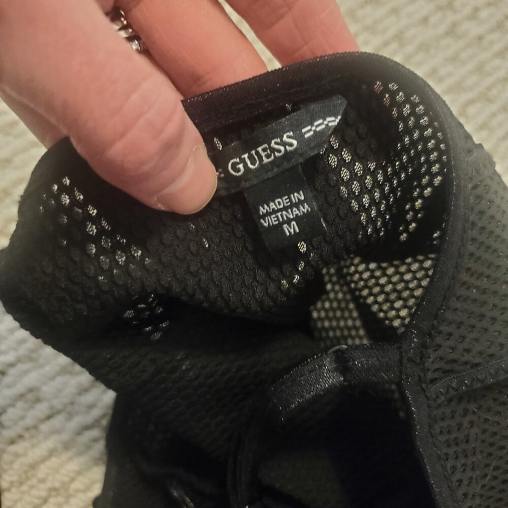 Guess bodysuit - Picture 3 of 3